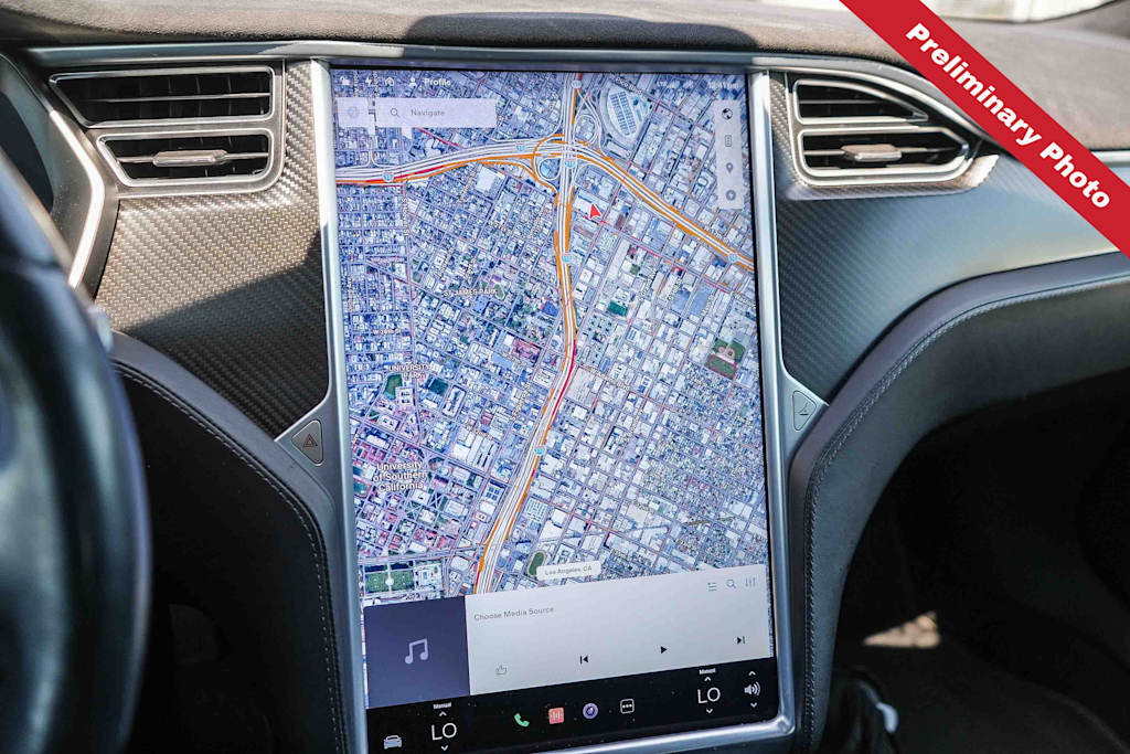 Thumbnail: 2016 Tesla Model S - 18