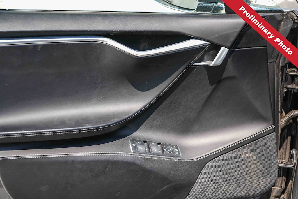 Thumbnail: 2016 Tesla Model S - 17