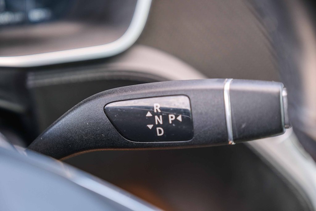Thumbnail: 2016 Tesla Model S - 21