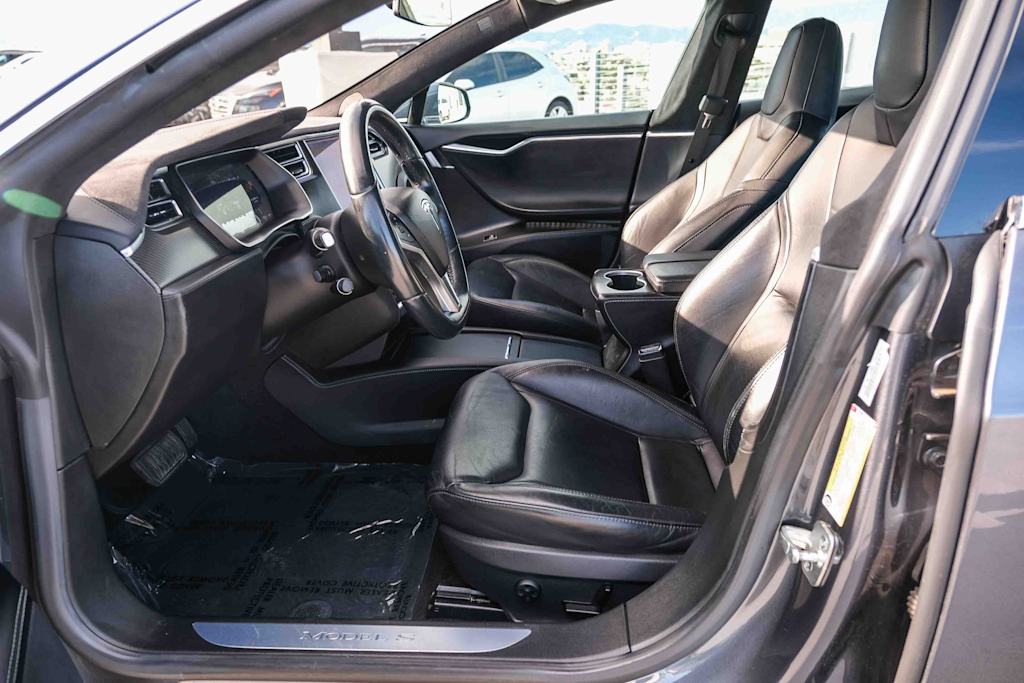 Thumbnail: 2016 Tesla Model S - 10