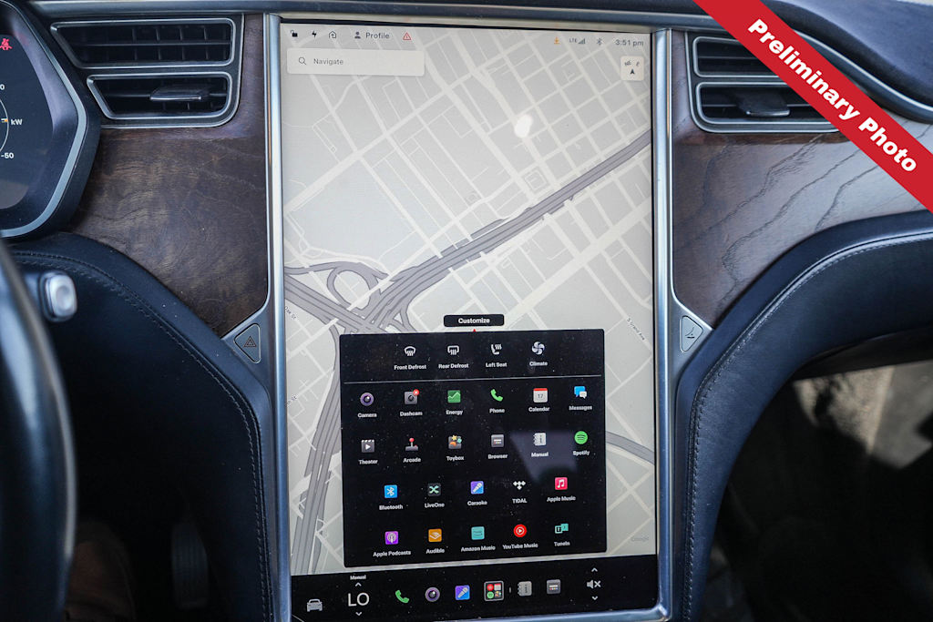 Thumbnail: 2016 Tesla Model X - 10