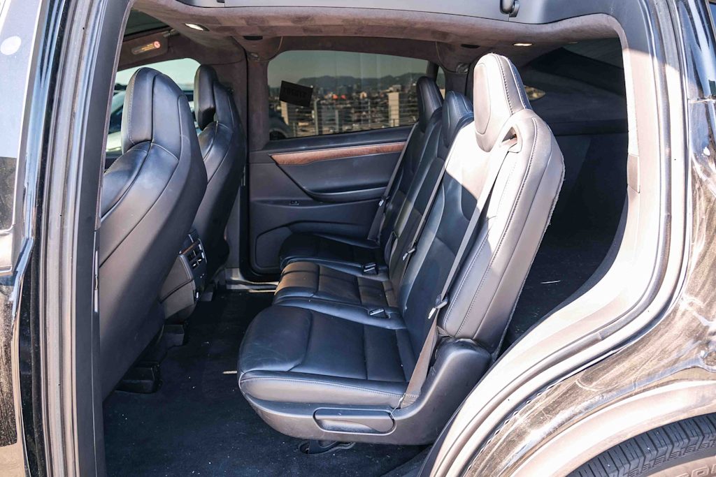 Thumbnail: 2018 Tesla Model X - 9