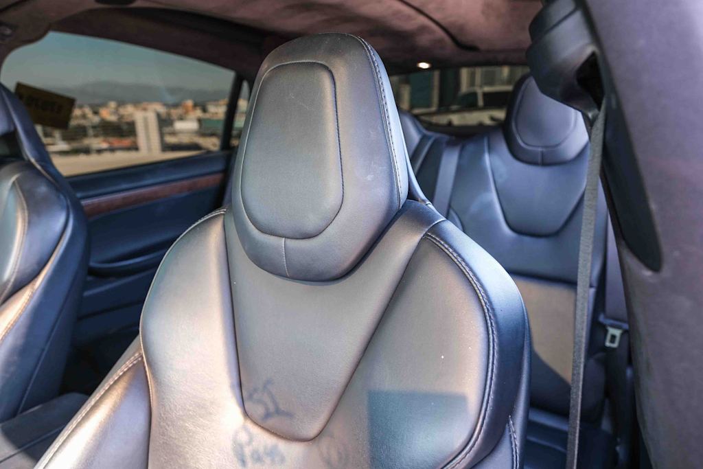 Thumbnail: 2018 Tesla Model X - 22