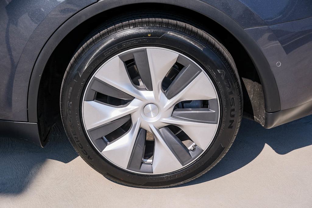 Thumbnail: 2021 Tesla Model Y - 7