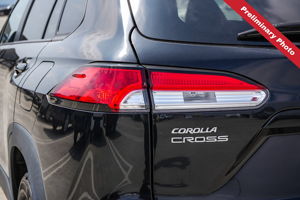 Thumbnail: 2022 Toyota Corolla Cross - 16