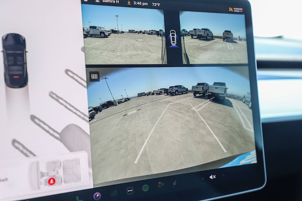 Thumbnail: 2023 Tesla Model Y - 26