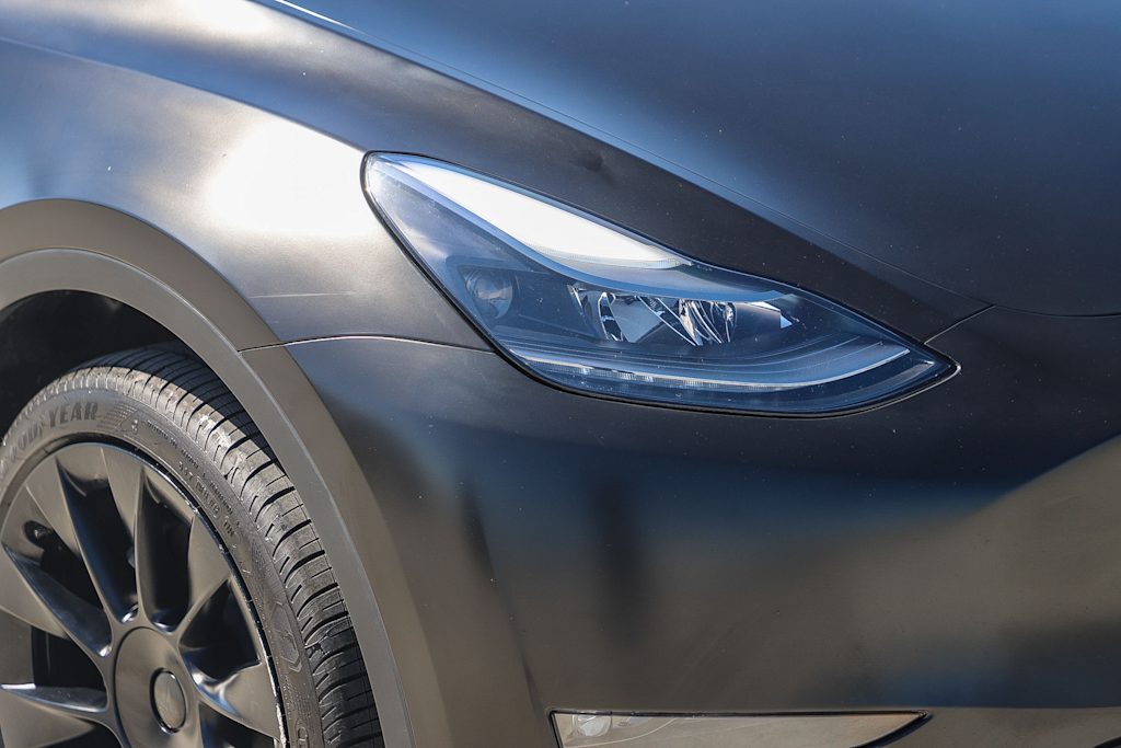 Thumbnail: 2023 Tesla Model Y - 6