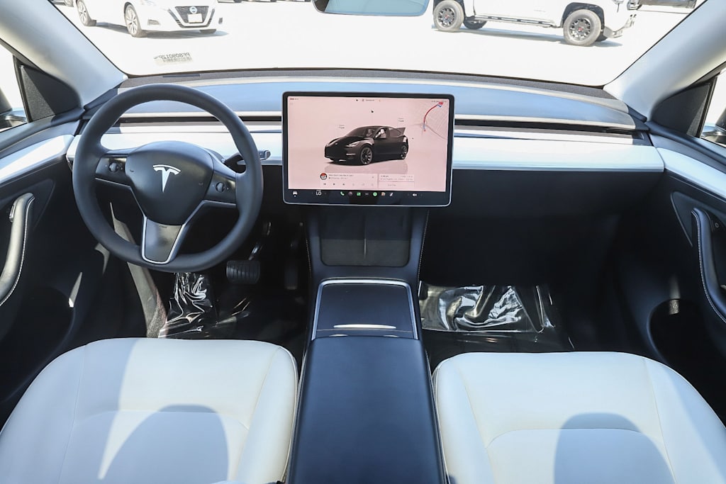 Thumbnail: 2023 Tesla Model Y - 2