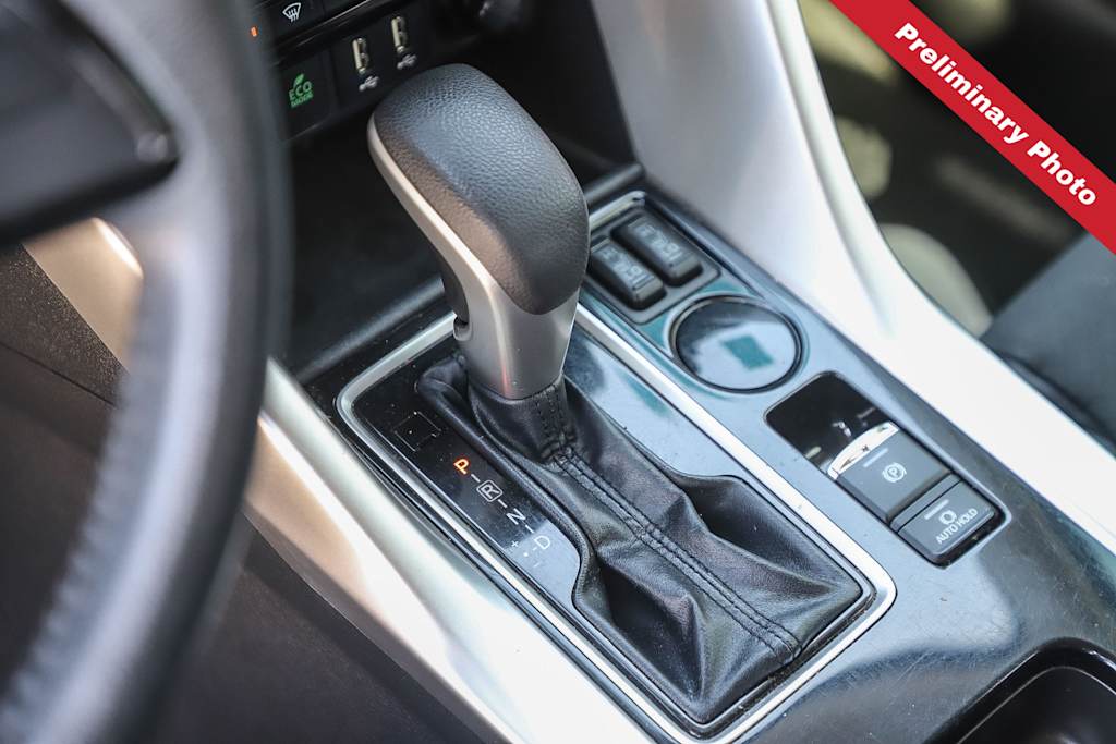 Thumbnail: 2022 Mitsubishi Eclipse Cross - 11