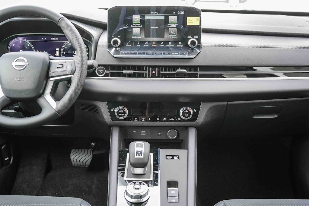 Thumbnail: 2026 Nissan Rogue - 8