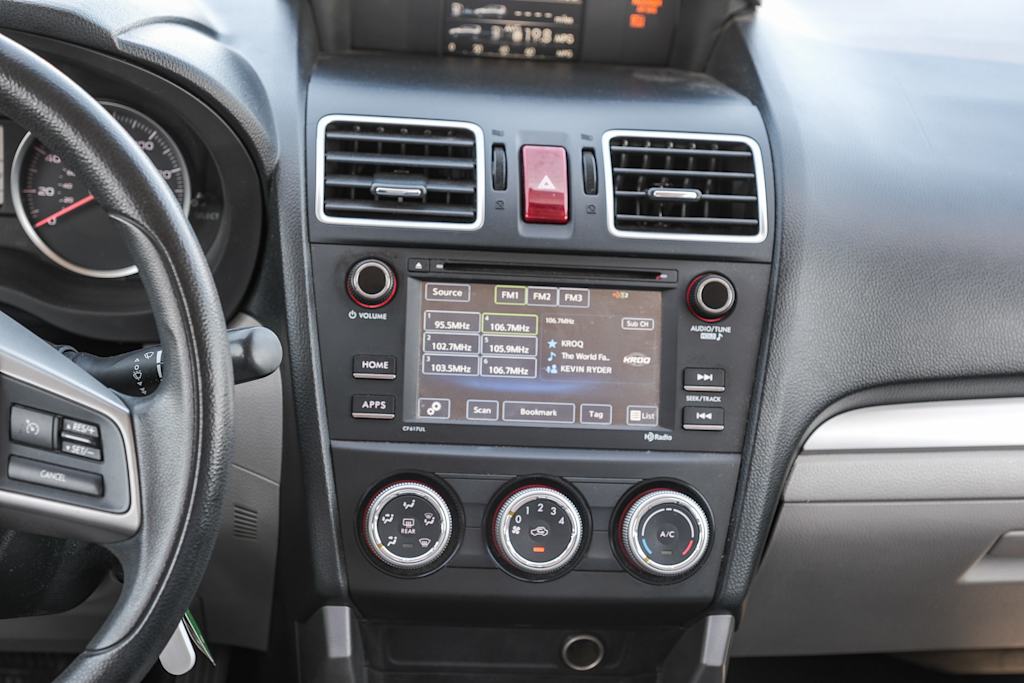 Thumbnail: 2016 Subaru Forester - 11