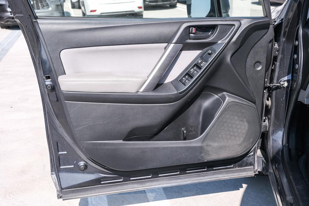 Thumbnail: 2016 Subaru Forester - 22