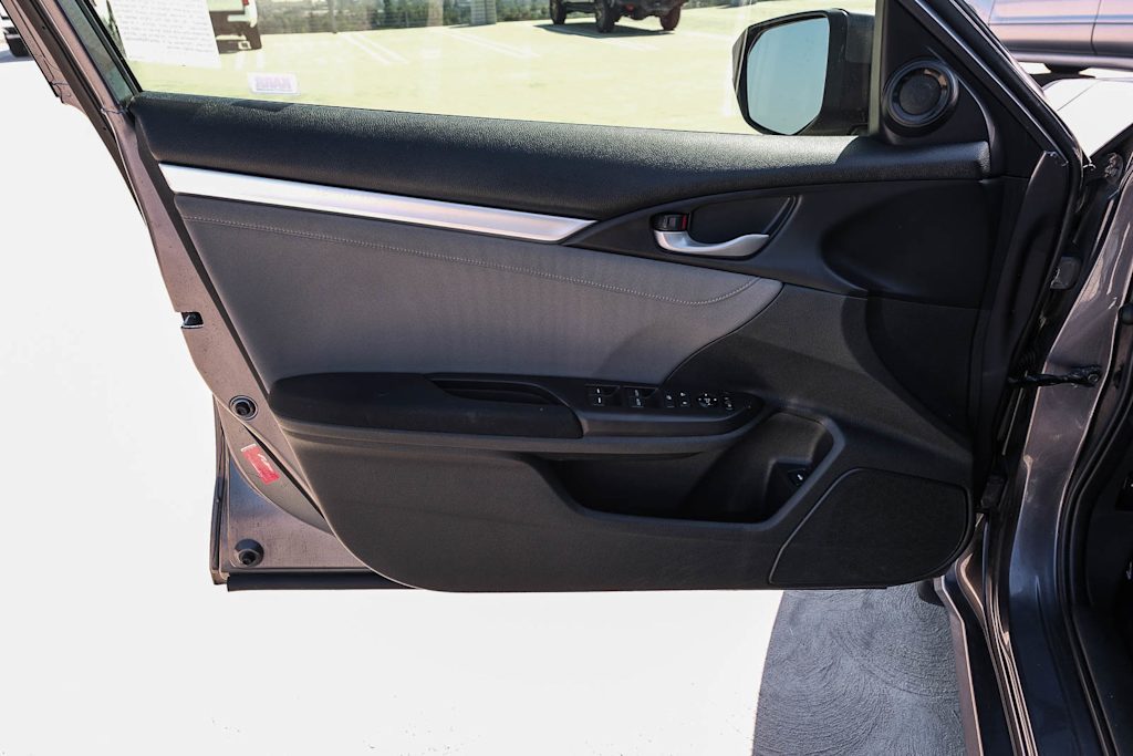 Thumbnail: 2018 Honda Civic - 26