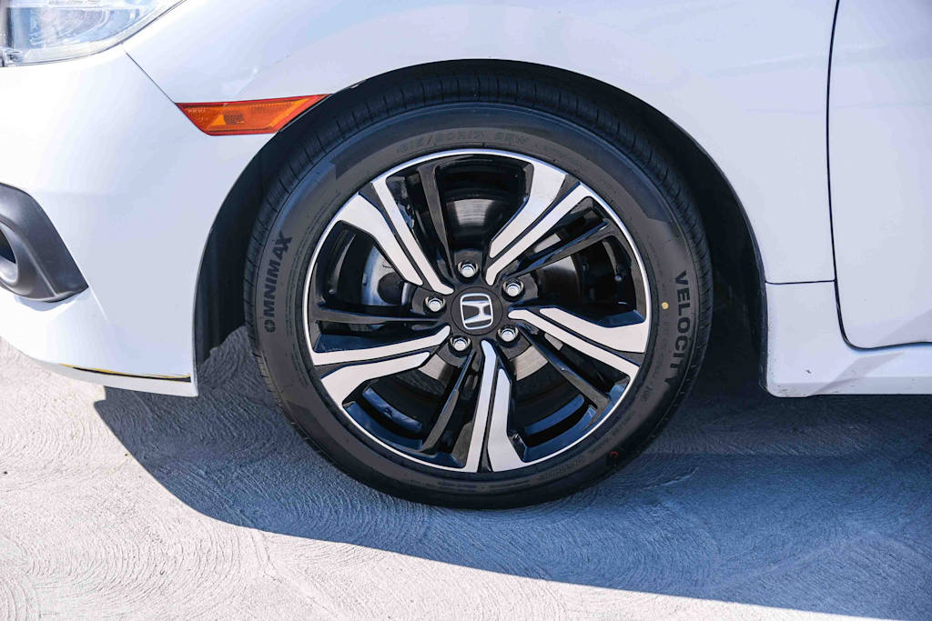 Thumbnail: 2018 Honda Civic - 20