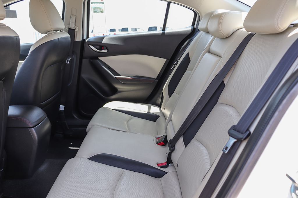 Thumbnail: 2016 Mazda Mazda3 - 11