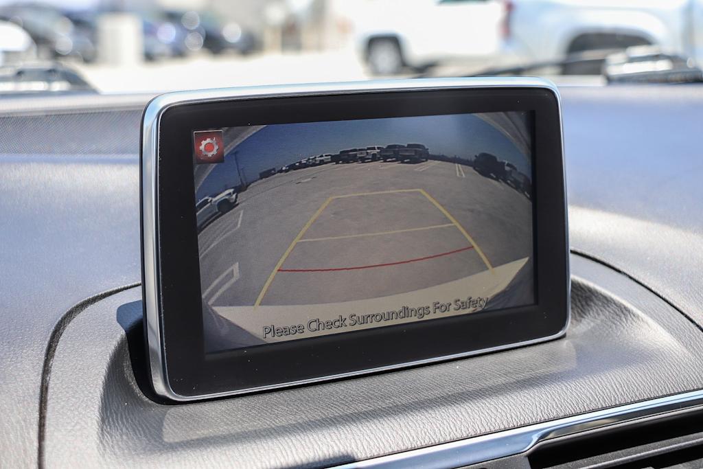 Thumbnail: 2016 Mazda Mazda3 - 29