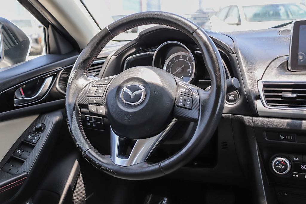 Thumbnail: 2016 Mazda Mazda3 - 8