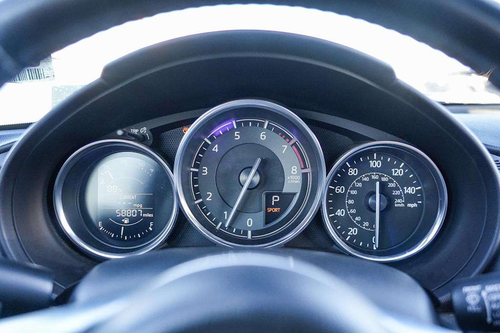 Thumbnail: 2016 Mazda MX-5 Miata - 9
