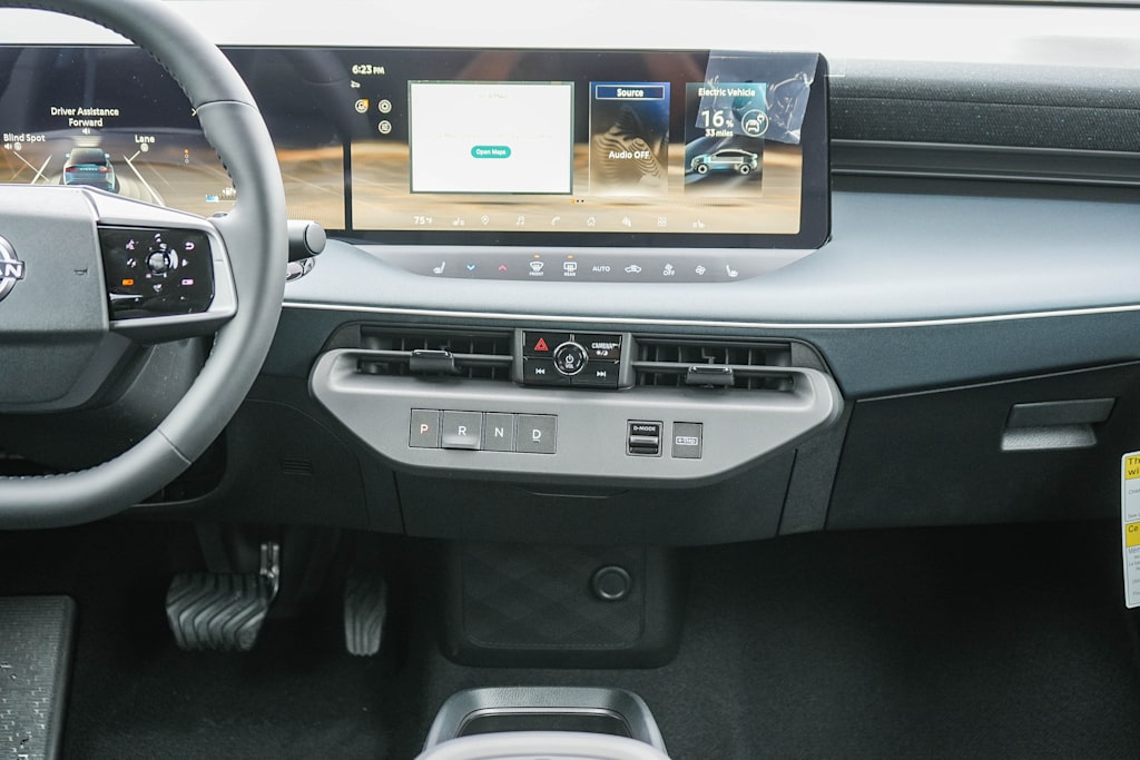 Thumbnail: 2026 Nissan Leaf - 8