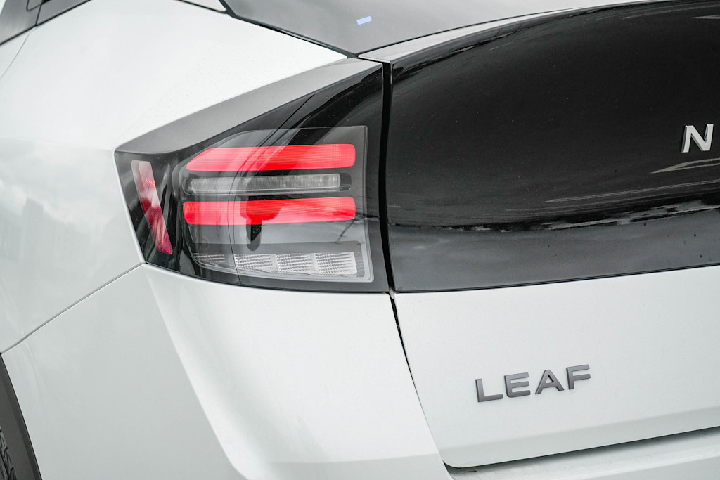 Thumbnail: 2026 Nissan Leaf - 18