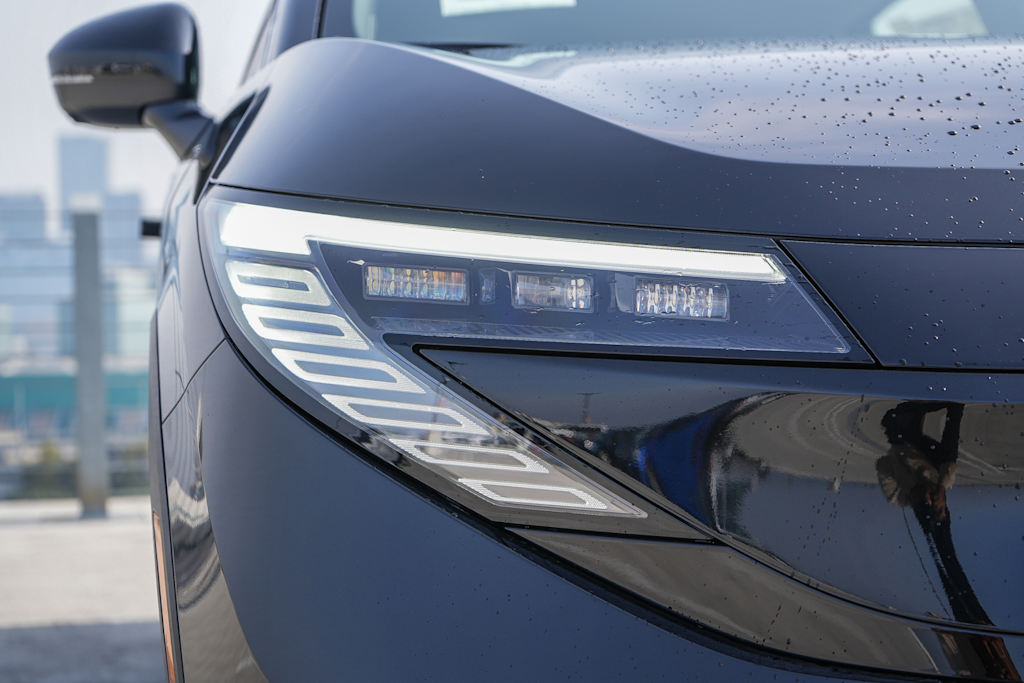 Thumbnail: 2026 Nissan Leaf - 18