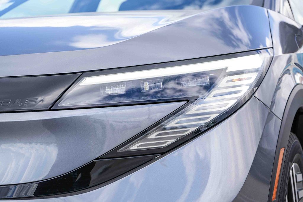 Thumbnail: 2026 Nissan Leaf - 17