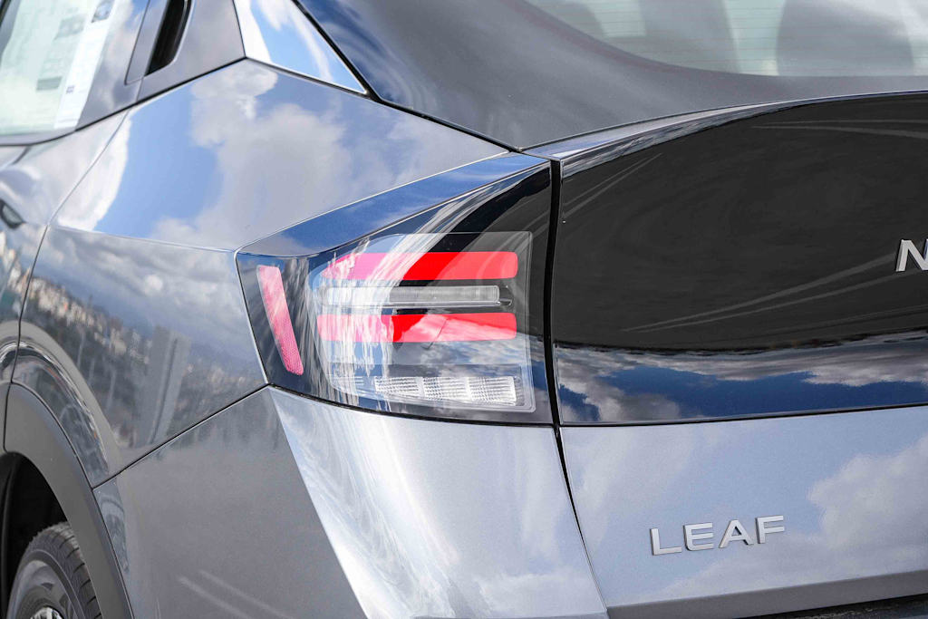 Thumbnail: 2026 Nissan Leaf - 20