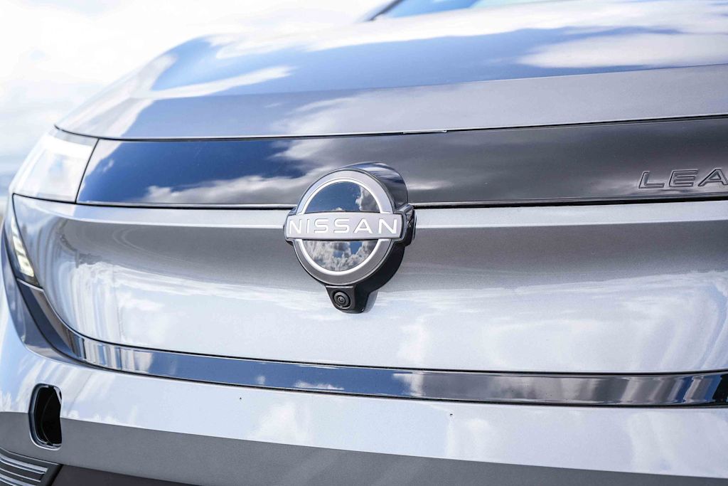 Thumbnail: 2026 Nissan Leaf - 5