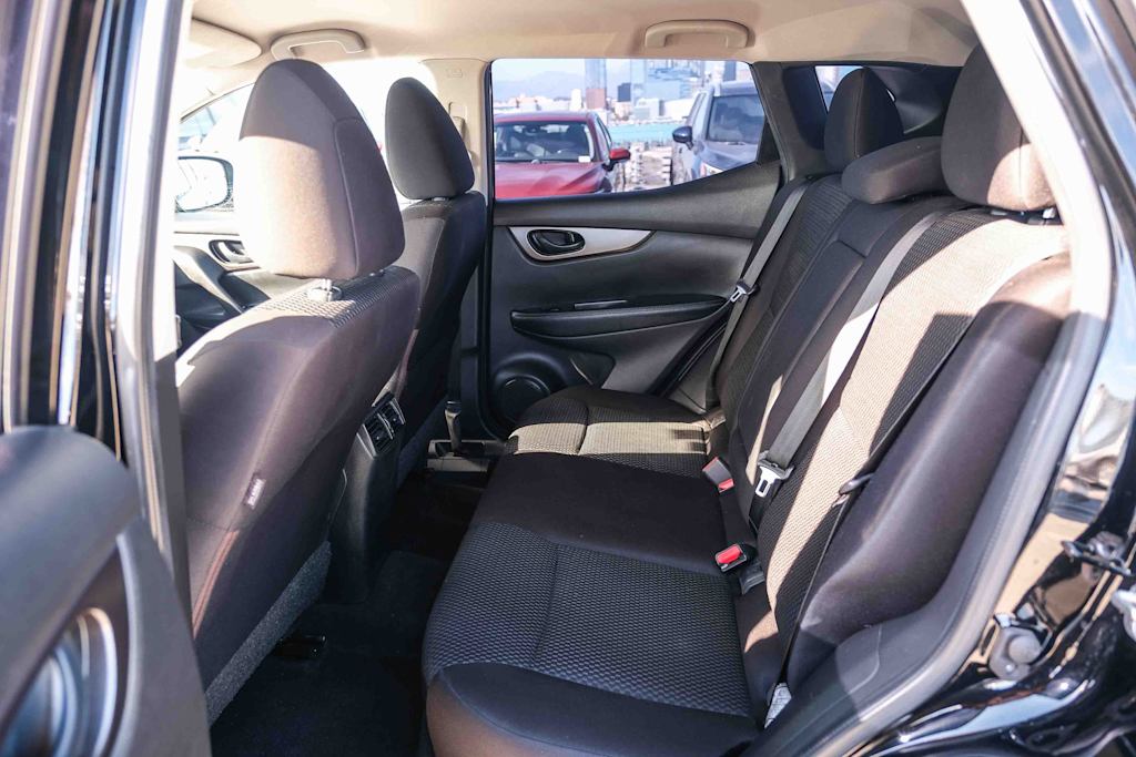 Thumbnail: 2019 Nissan Rogue Sport - 12