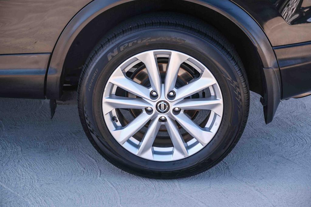 Thumbnail: 2019 Nissan Rogue Sport - 7
