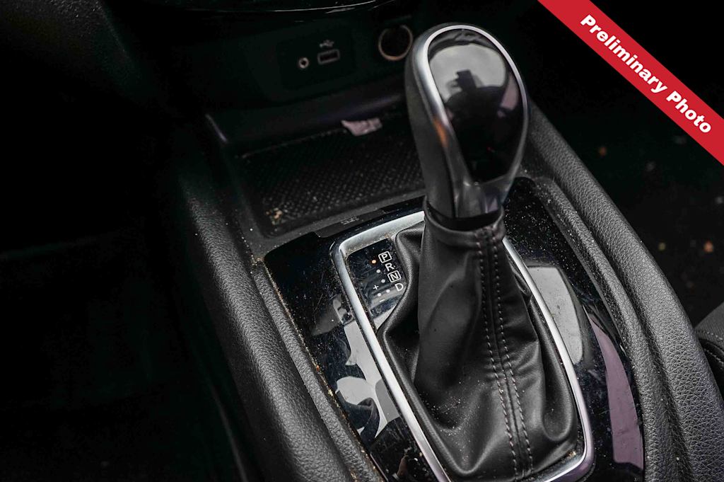 Thumbnail: 2020 Nissan Rogue Sport - 9