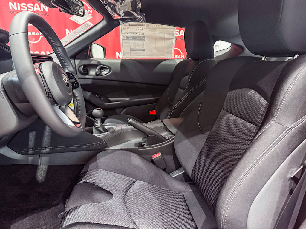 Thumbnail: 2025 Nissan Z - 9