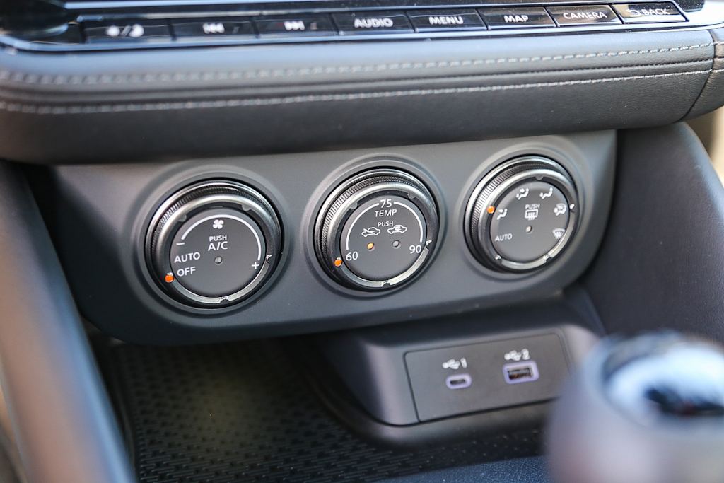 Thumbnail: 2025 Nissan Z - 21