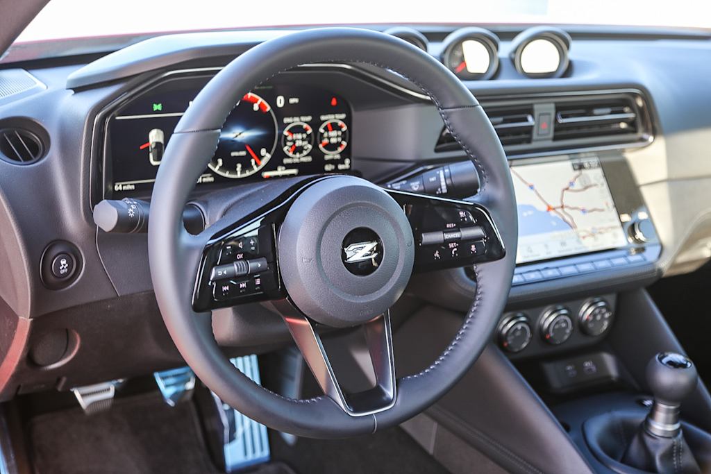 Thumbnail: 2025 Nissan Z - 2