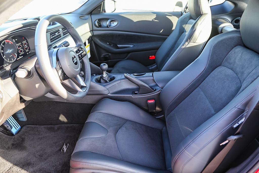 Thumbnail: 2025 Nissan Z - 9