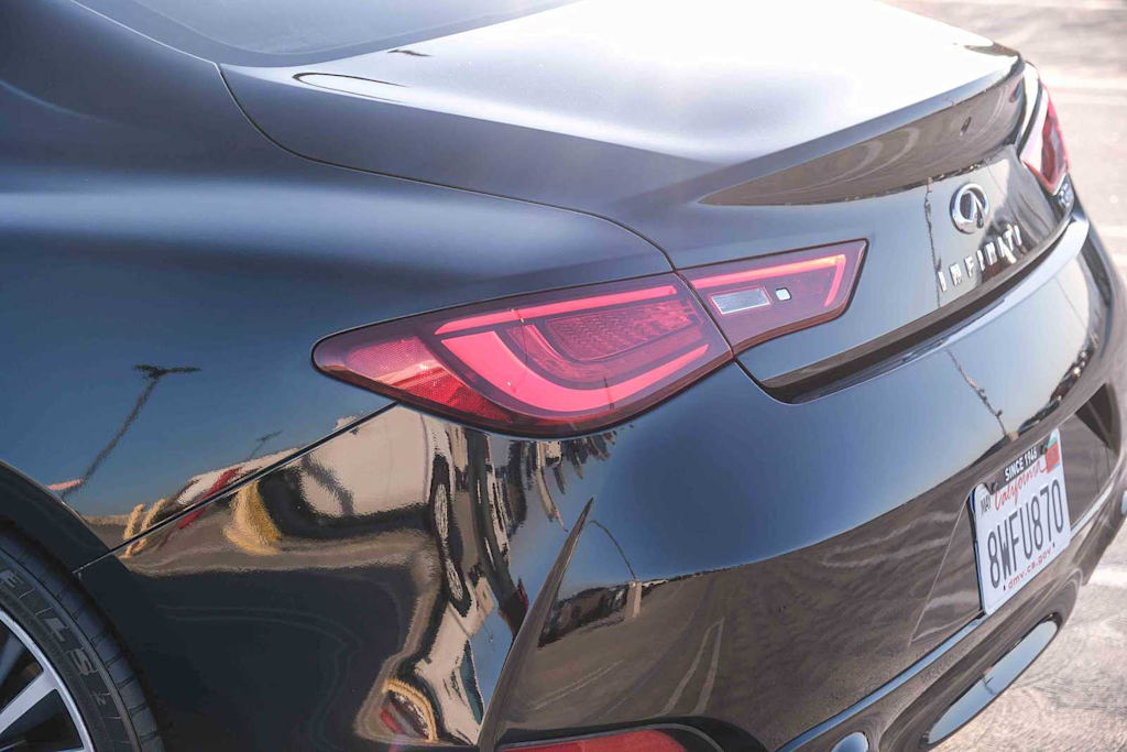 Thumbnail: 2018 INFINITI Q60 - 17