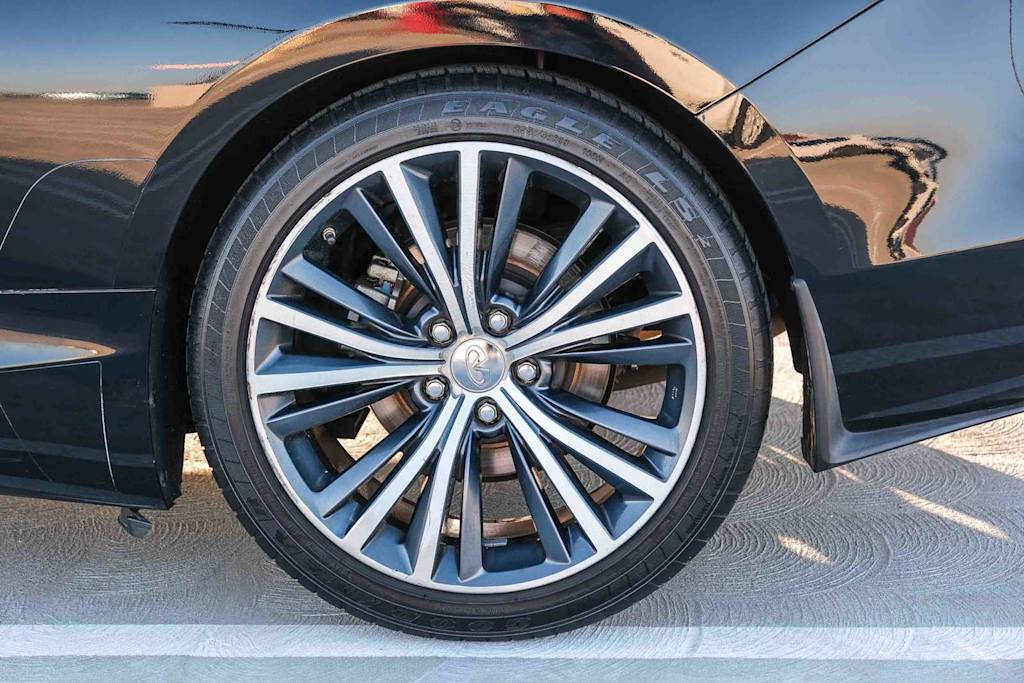 Thumbnail: 2018 INFINITI Q60 - 18