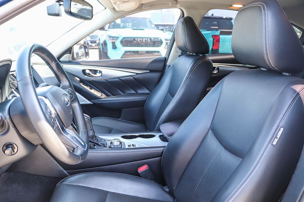 Thumbnail: 2023 INFINITI Q50 - 7