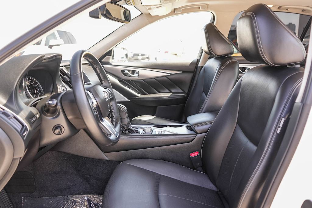 Thumbnail: 2024 INFINITI Q50 - 10