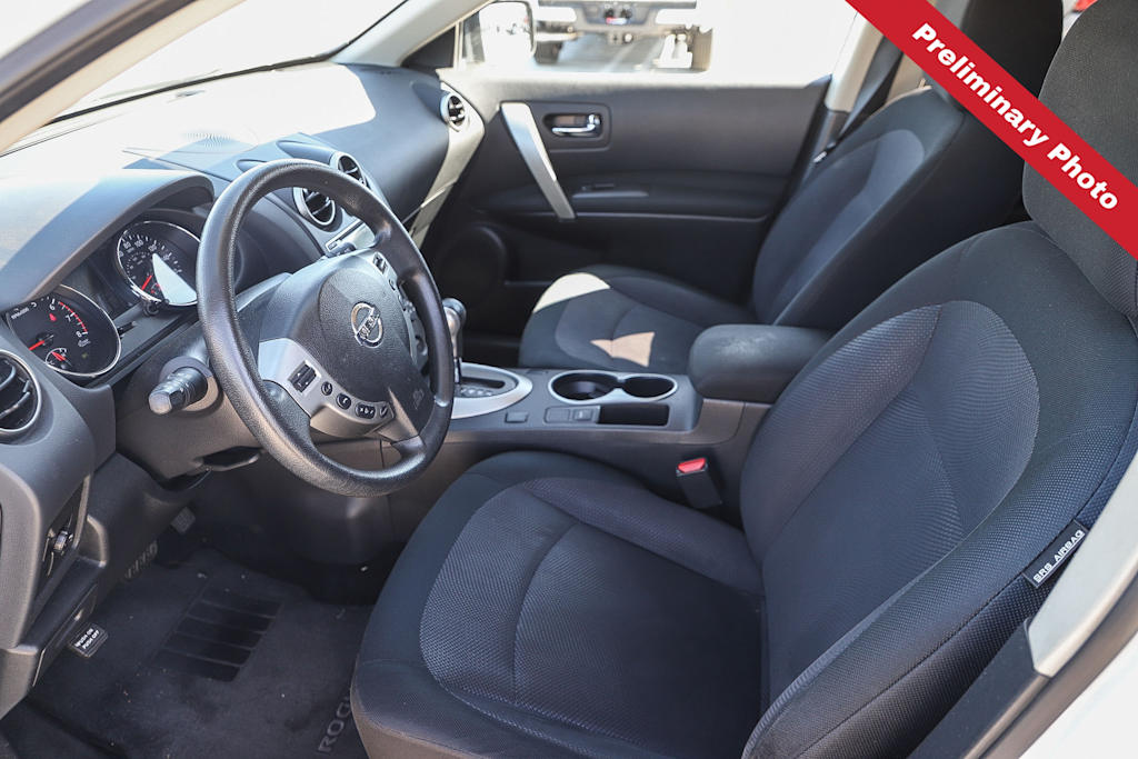 Thumbnail: 2013 Nissan Rogue - 8