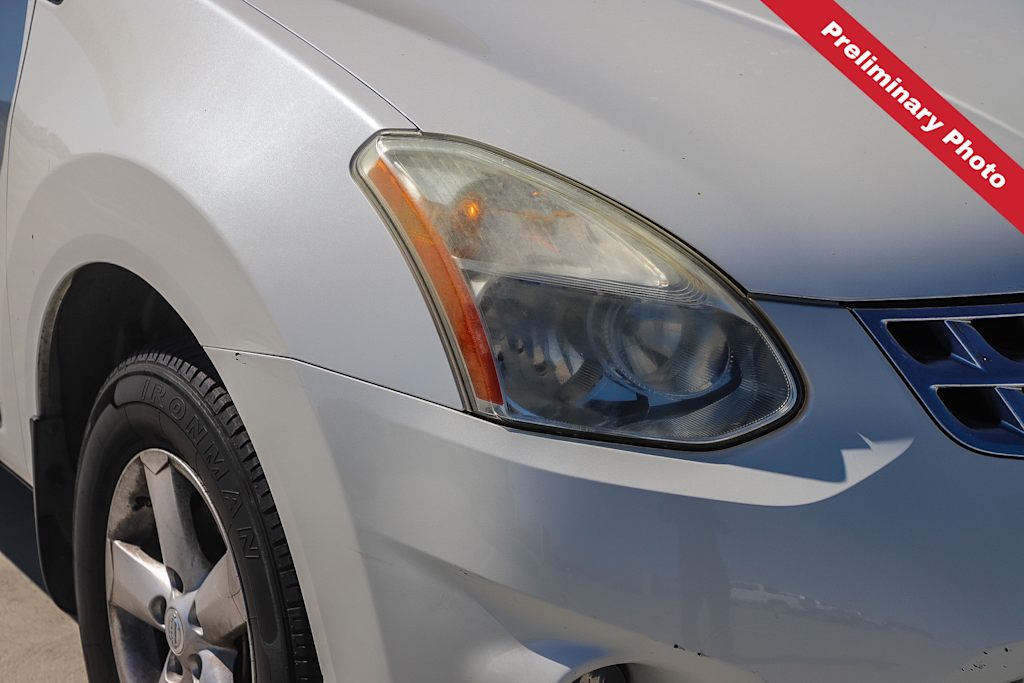 Thumbnail: 2013 Nissan Rogue - 13