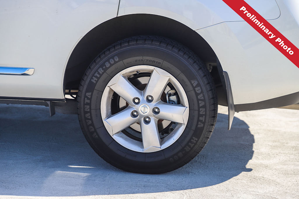 Thumbnail: 2013 Nissan Rogue - 18