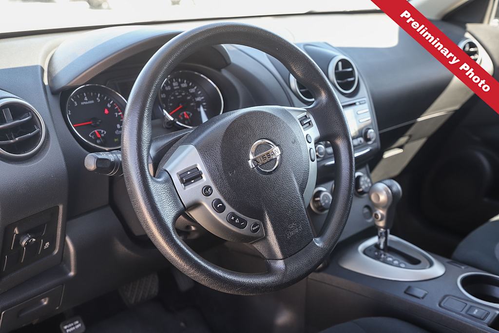 Thumbnail: 2013 Nissan Rogue - 2
