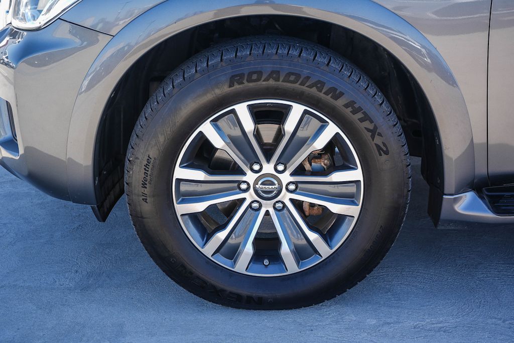 Thumbnail: 2019 Nissan Armada - 19