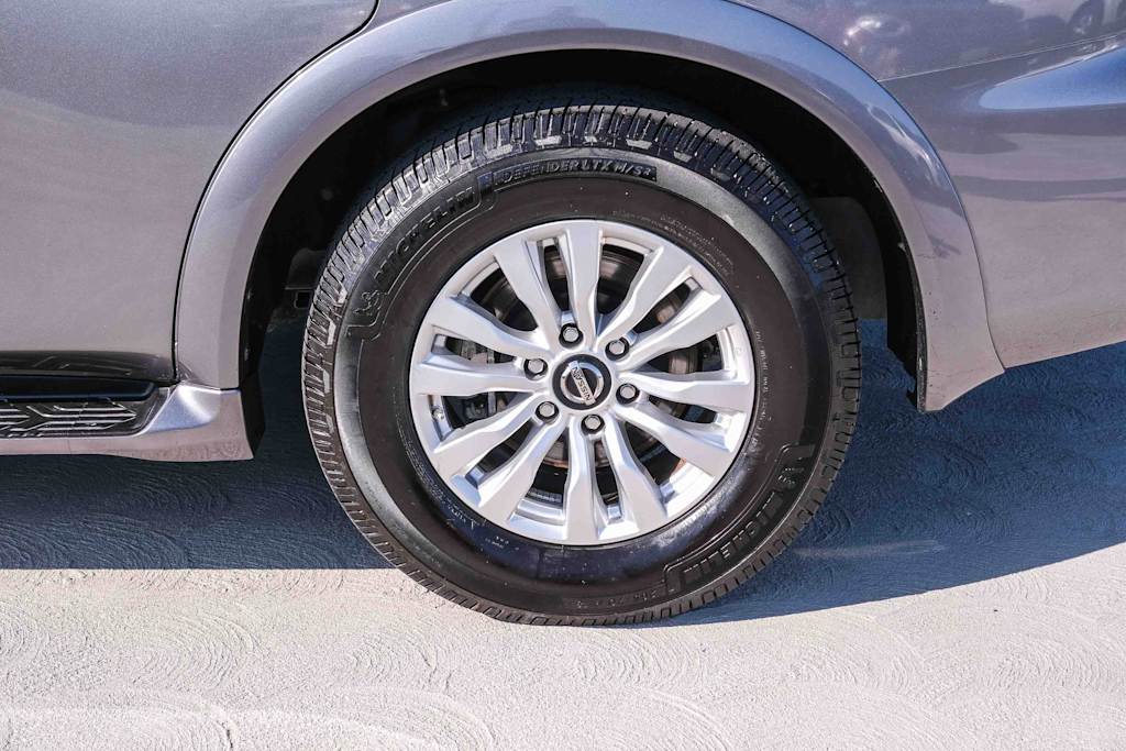 Thumbnail: 2020 Nissan Armada - 7