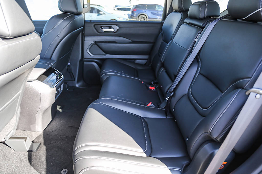 Thumbnail: 2026 Nissan Armada - 11