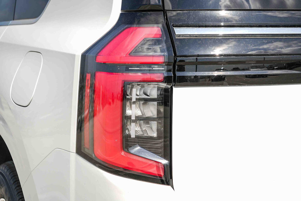Thumbnail: 2026 Nissan Armada - 30