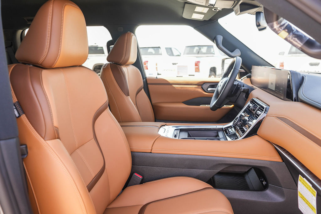 Thumbnail: 2026 Nissan Armada - 9