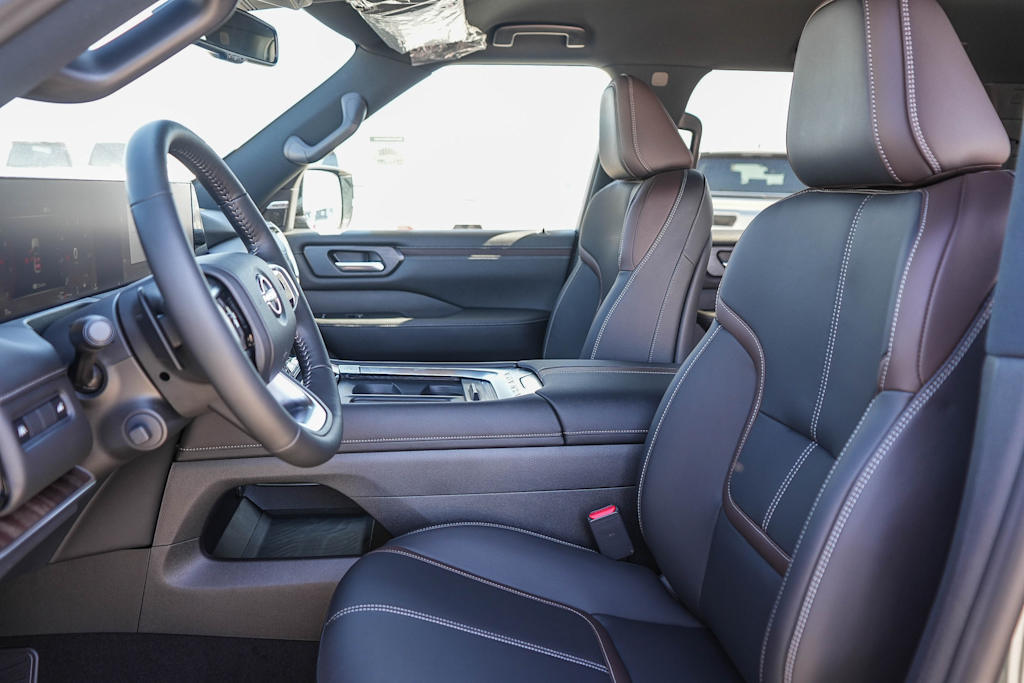 Thumbnail: 2026 Nissan Armada - 10