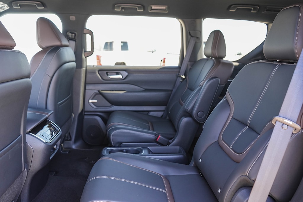 Thumbnail: 2026 Nissan Armada - 11
